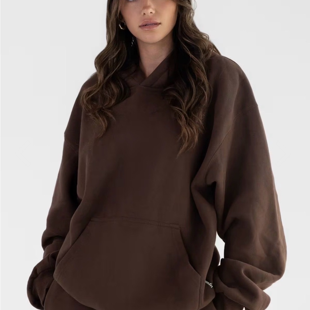 Comfrt sweat set in walnut